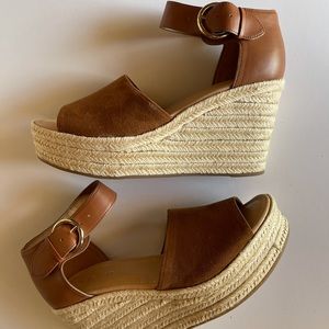 Nine West Brown Platform Sandal Size 9.5